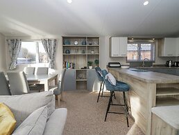 The Three Bears Lodge, Coniston Drive 11