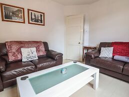 18 Chamberlaine Road