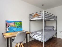 Harbourside Apartment