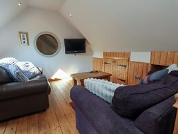 Horseshoe Cottage