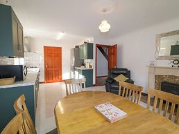 Teach Annie Agus Paddy