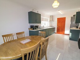 Teach Annie Agus Paddy