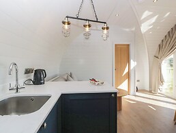 Leadon View Oak