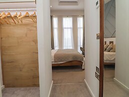 The Lodge @ Racecourse House