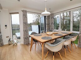 The Lodge @ Racecourse House