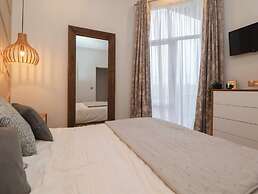 The Lodge @ Racecourse House