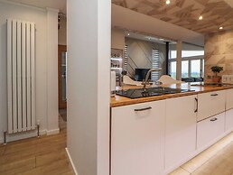 The Lodge @ Racecourse House