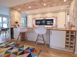 The Lodge @ Racecourse House