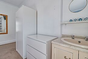 Walton Beach Holiday Lets