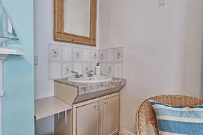 Walton Beach Holiday Lets