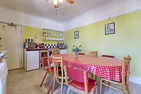 Walton Beach Holiday Lets