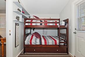 Babbs Getaway Big Bear w Patio Balcony