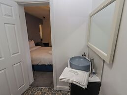 Room 6 Studio 2nd Floor