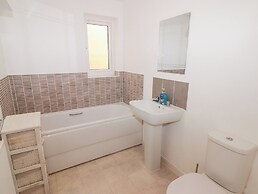 69 Ffordd Y Meillion