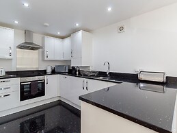 Queen Elizabeth Suite