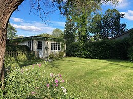 October House Holiday Cabin