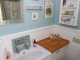 Gort Farm Cottage