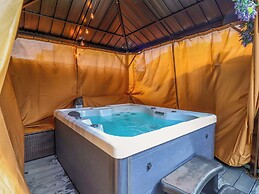 Steam and Stay @ Hoole
