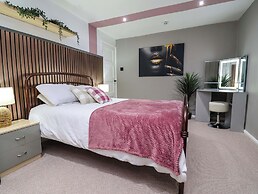 Steam and Stay @ Hoole