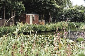 Little Otchan Shepherd's Hut