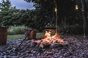 Little Otchan Shepherd's Hut