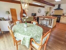 The Cottage at Grange Farm Barns