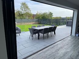 85A Braybrooke Road
