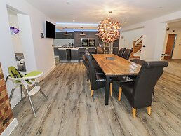 85A Braybrooke Road