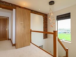 85A Braybrooke Road