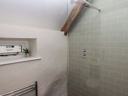 Cherryblossom Cottage