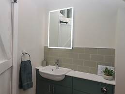 Cherryblossom Cottage