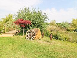 Lillie's Shepherds Hut at Shepherds Lodge