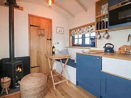 Lillie's Shepherds Hut at Shepherds Lodge