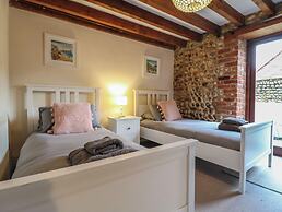 Bridge Barn