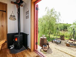 Bonnie's Shepherds Hut at Shepherds Lodge