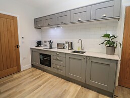 2 Rock Mill Holiday Apartments