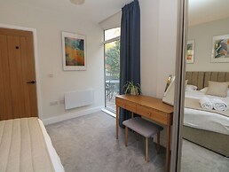 2 Rock Mill Holiday Apartments