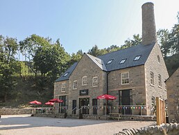 2 Rock Mill Holiday Apartments