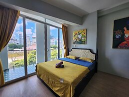 SOHO Suites - BenThanh Market & SG Heart