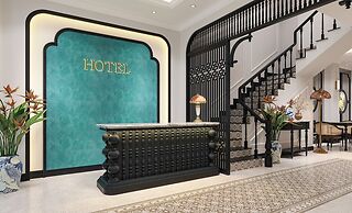 SOHO Suites - BenThanh Market & SG Heart