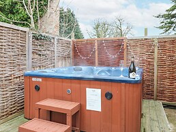 Walworth Castle Holiday Cottage