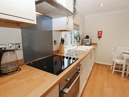 Walworth Castle Holiday Cottage