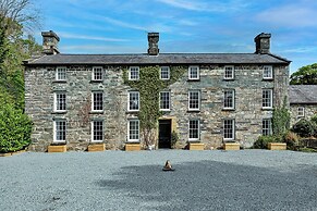 Snowdonia Manor