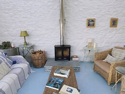 Curlew House