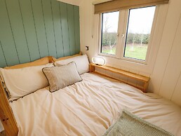 Shepherds Hut - Ash