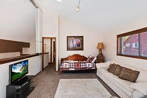 Bear Canyon Cabin Beautiful Views HotTub