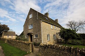 Stable Cottage