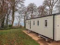 5 Manor Park