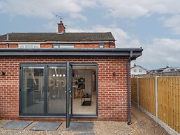 The Cloud House @ Upton by Chester 