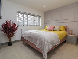 The Cloud House @ Upton by Chester 